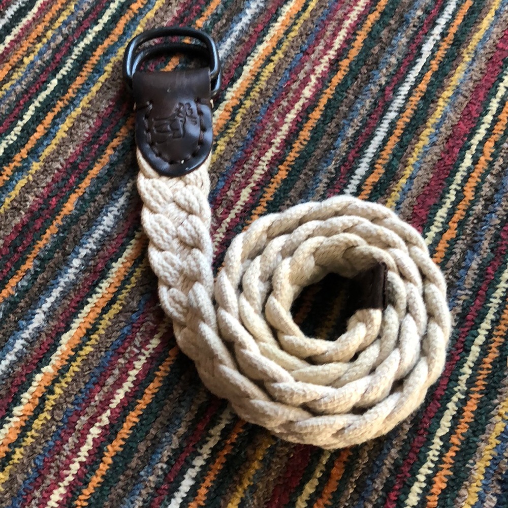 Abercrombie & Fitch belt 😊